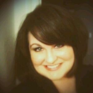 Meet your Posher, Alicia